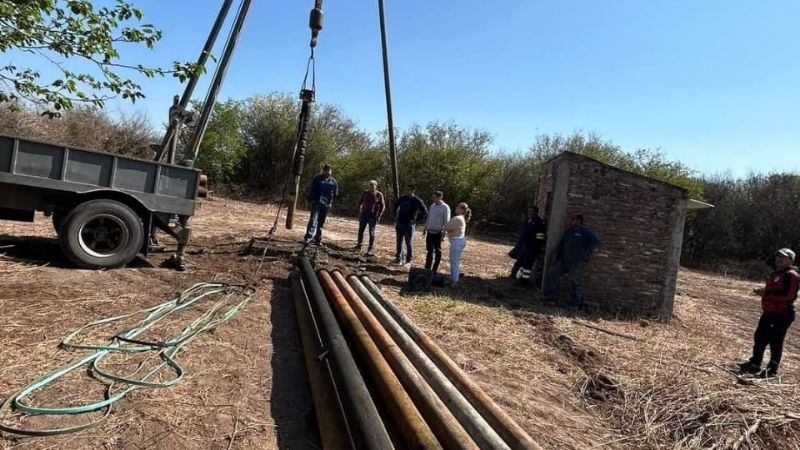 Comienzan los trabajos para proveer riego a 150 hectáreas en Monte Redondo