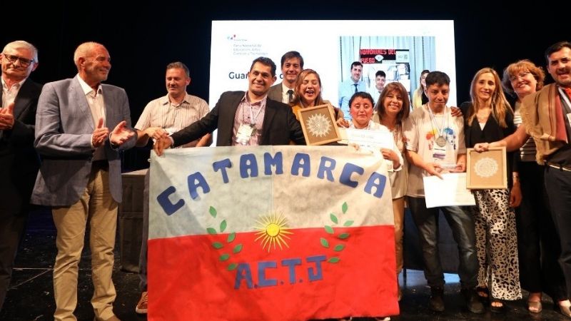 Alumnos catamarqueños obtuvieron un primer puesto en la Feria Nacional