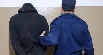 Consumió en un local, no quiso pagar y terminó preso