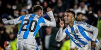 LAUTARO MARTÍNEZ la dejó pasar para que Alexis Mac Allister, convierta el primero de la Argentina.