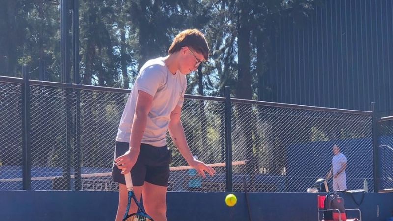 Brizuela del Moral a la instancia provincial en Tenis