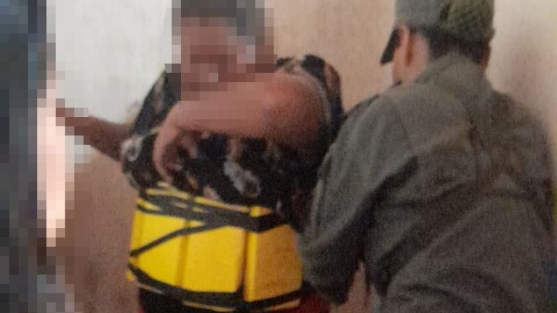 Detuvieron a pasajeras de un micro con 62 kilos de cocaína adosados a sus cuerpos