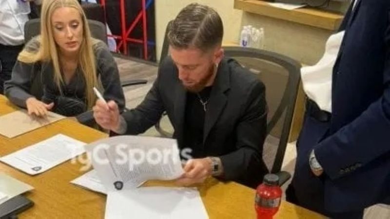 El vasco Muniain ya es jugador de San Lorenzo.