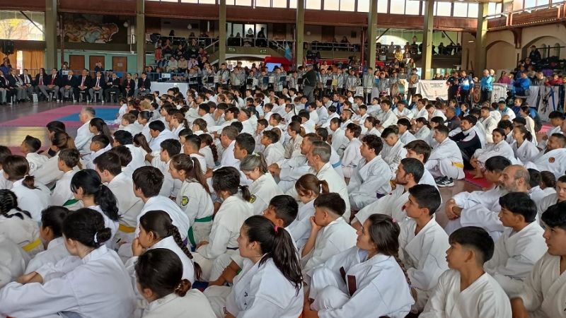 Exitosa participación de la UCK en el Argentino de Karate