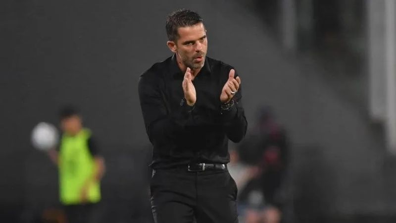 Riquelme rompió el “chanchito”; ahora a armar el equipo