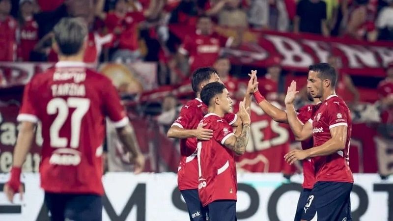 Independiente aplastó a Defensor Sporting: 5-2