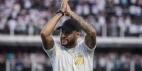 NEYMAR JR. volvió a Santos y no ocultó su emoción por regresar al club de sus amores, después de 12 años.