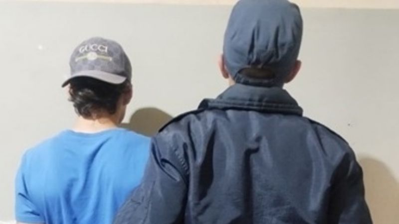 Fue sorprendido forzando la ventana de una casa para robar