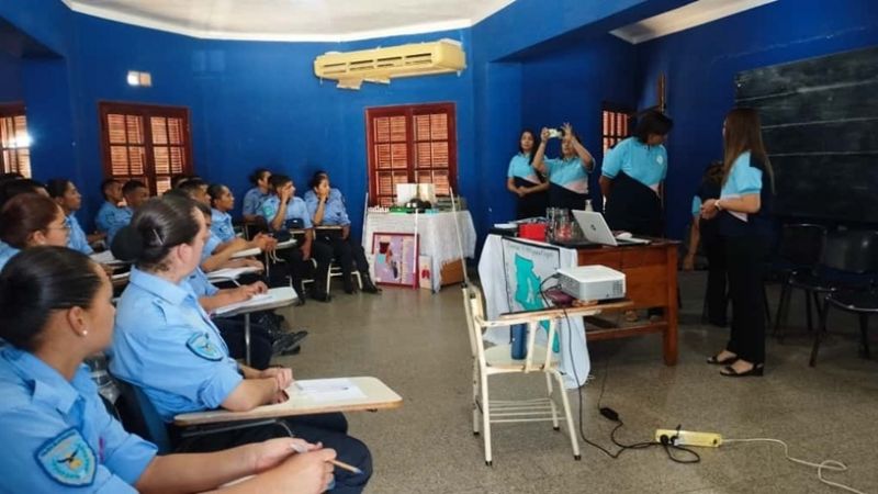 Capacitaron a policías en el marco del Día Mundial del Bastón Blanco