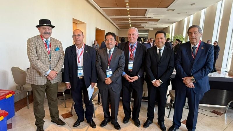 Rubén Dusso participó del Foro Regional de Desarrollo en Chile junto a autoridades de Atacama