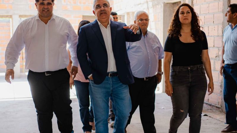 Autoridades recorrieron la obra del nuevo edificio para el IES de Icaño