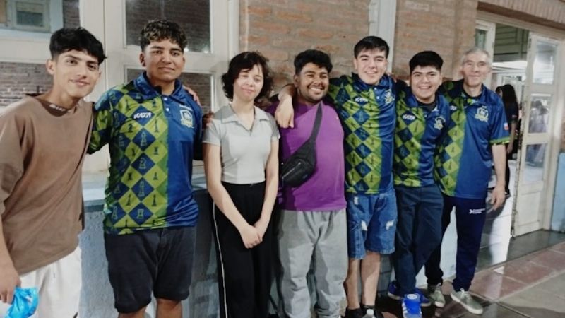 Exitosa charla sobre grooming a alumnos de ajedrez