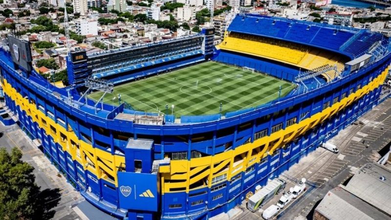 Cenizas de Russo esparcidas en La Bombonera