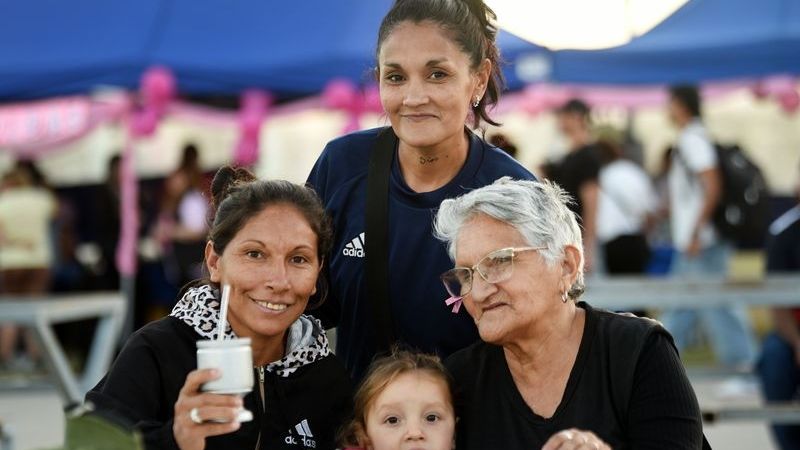 Exitosa jornada de concientización sobre la prevención del Cáncer de Mama