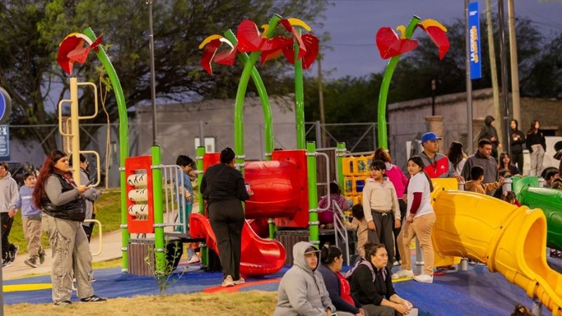 Vecinos del sector Sur ya disfrutan de la Plaza del Deporte