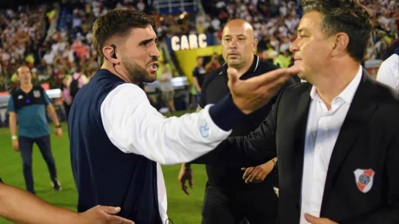 Escupitajo de Balboa a Acuña desató el escándalo