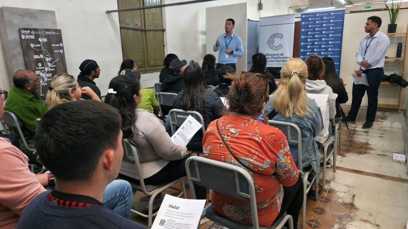 Becados provinciales podrán acceder a los beneficios del Marcatón