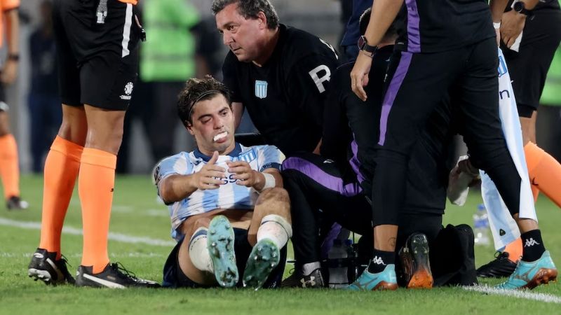 Sosa sufrió una fractura por el codazo de Rojo