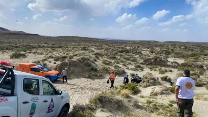 Un testigo afirmó ver a dos hombres salir de un basural con una camioneta
