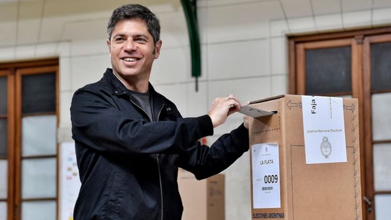 Kicillof dijo que es “una elección crítica” y reiteró su pedido de diálogo con Milei