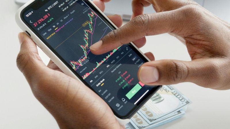 Riesgo país argentino podría desplomarse tras euforia financiera post elecciones