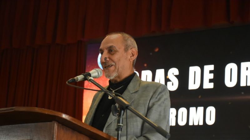 Promoción 1975 de la ex Escuela Normal de Maestros celebró las Boda de Oro