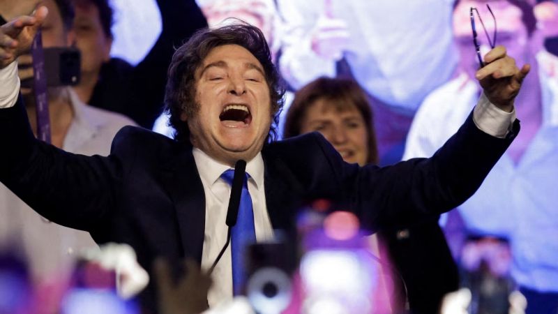 The Economist: “Milei tiene la oportunidad de transformar Argentina tras su victoria electoral”