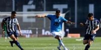 SIN VENTAJAS, entre Talleres y Belgrano, que empataron 0 a o, en un entretenido partido.