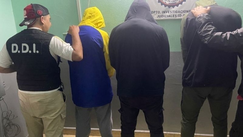 En diez allanamientos simultáneos recuperaron motos robadas