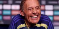 EL POSTEO DE BOCA despidiendo a su entrenador, Miguel Ángel Russo.