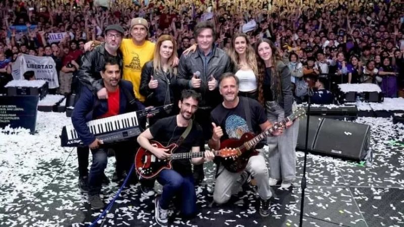 Deportivo Español echó al abogado que tocó con Milei