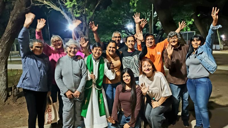 La parroquia Jesús Niño inició la misión nocturna en las plazas