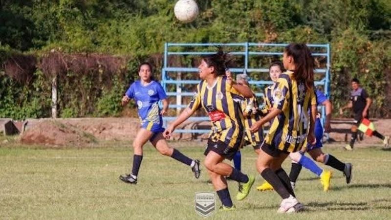 Obreros no afloja en el Femenino Chacarero