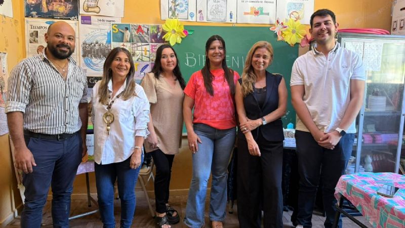 “Juegos Florales 2025” reunió a más de 70 estudiantes de distintas escuelas