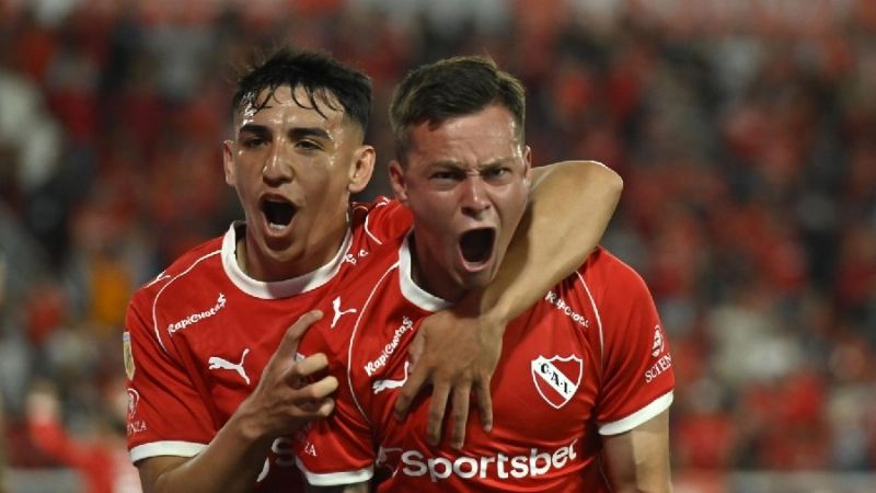 Independiente volvió a golear y mantiene la ilusión