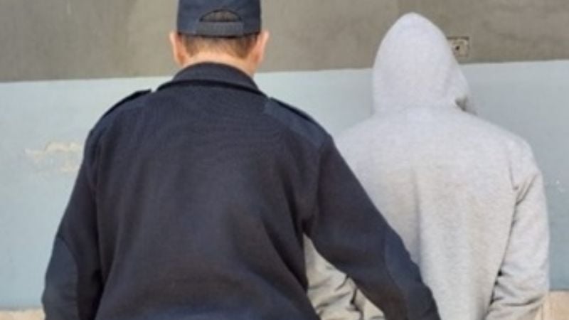 Con golpes de puño agredió a su hermano menor