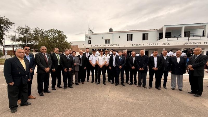 Histórico reconocimiento a los policías retirados