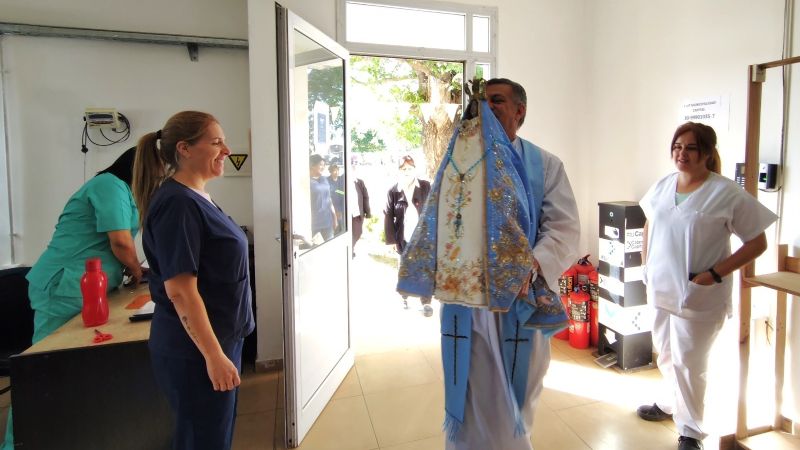 La Virgen del Valle visita el Mercado de Abasto