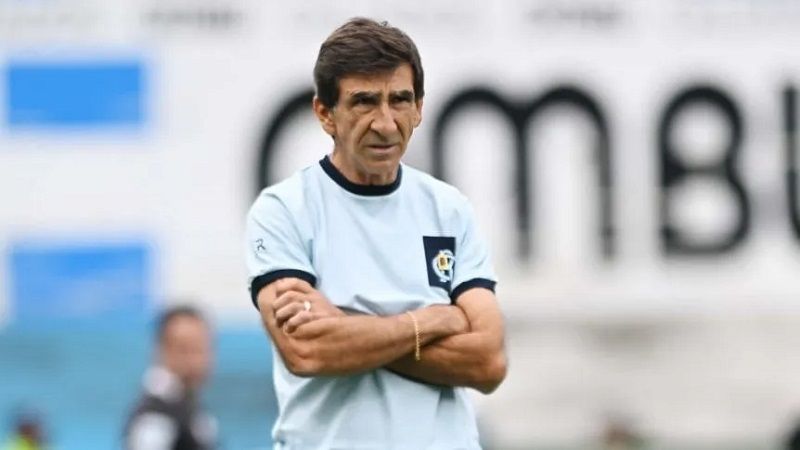 Gustavo Costas: "Vamos por el campeonato"