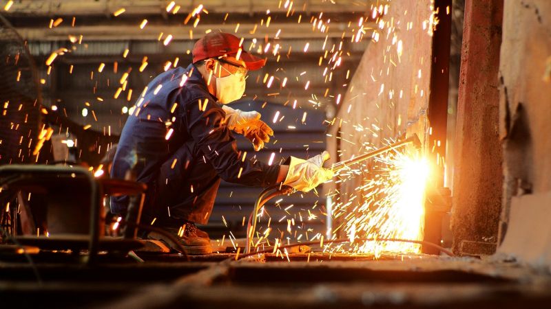 La industria metalúrgica sigue en caída y alerta al sector