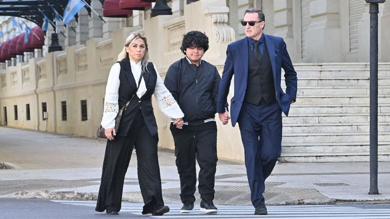 Destituyeron a la jueza del caso Maradona