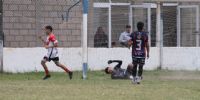 GOL DE VILLA DOLORES, que festeja Maxi Artero, ubicado detrás del arco norte del 