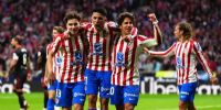 JULIÁN ÁLVAREZ, Thiago Almada y Giuliano Simeone festejando los goles del Atlético de Madrid