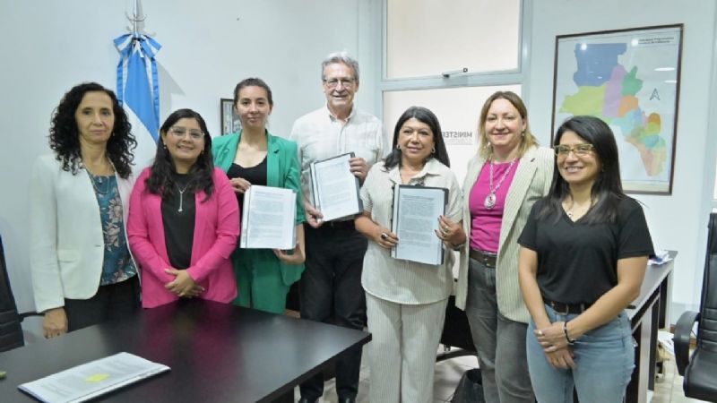 Salud y la UNCa firman convenio para prácticas profesionalizantes