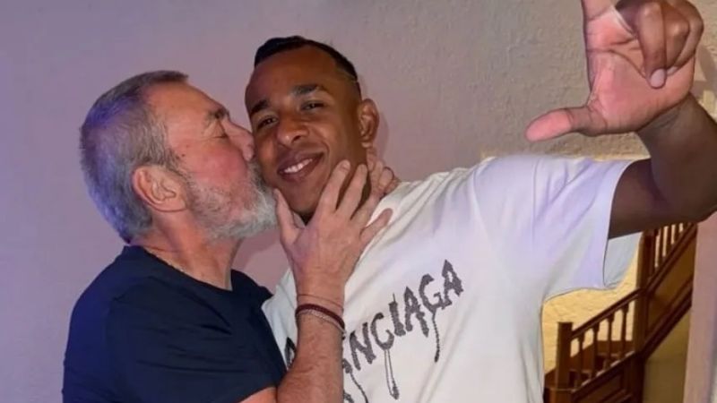 Confuso posteo de Villa, en tono de despedida