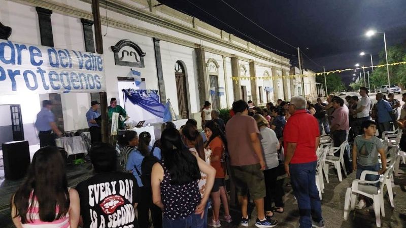 La virgen del valle recorrió San Antonio de la Paz en una emotiva caravana comunitaria