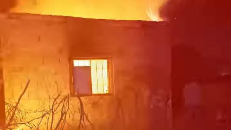 Voraz incendio consumió una vivienda en Tinogasta
