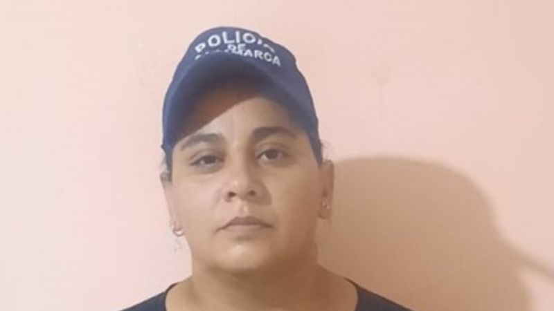 Una mujer policía le salvó la vida a una bebé en La Paz