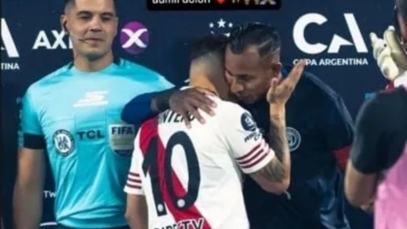 Villa compartió su éxito con Juanfer