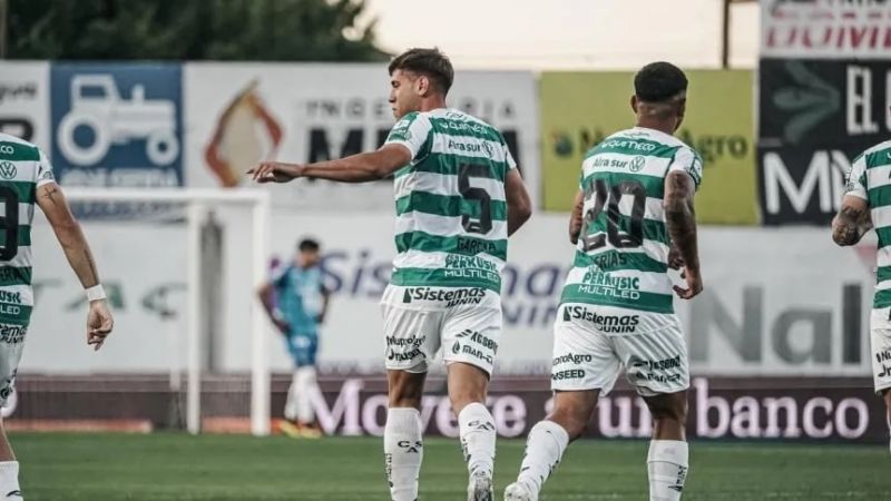 Sarmiento venció a Instituto y aseguró la permanencia